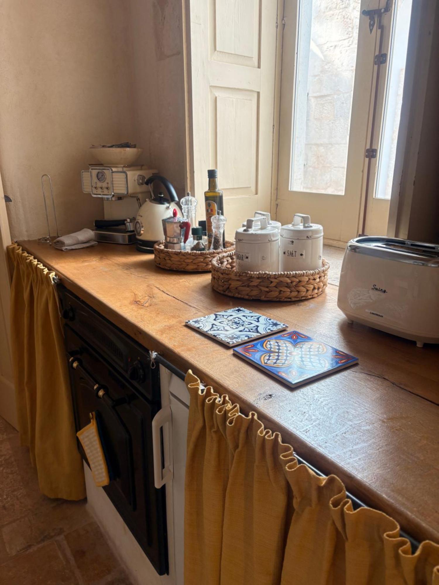 Palazzoliva - Luxury Boho Chic Guest House In The Historic Heart Of Martina Franca Exterior photo